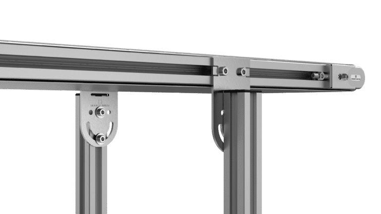 Connection of conveyor and stand